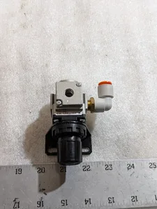SMC AR20-N02BG-Z Pneumatic Air Pressure Regulator