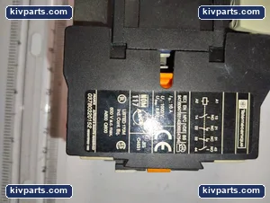 Telemecanique CA2 DN22 Cotactor Relay – actual item, photo 4 of 5