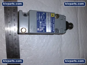Square D C34D Limit Switch – actual item, photo 2 of 6