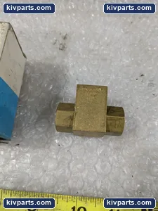 Deltrol SV20B Pneu-Trol Brass Shuttle Valve – actual item, photo 2 of 4