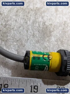 Baumer S18SN6DL PLC Diffuse Proximity Sensor – actual item, photo 4 of 6