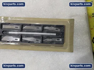 CRAFT KNIEF SET 6 ASSORTED BLADES 1 HANDLE – actual item, photo 4 of 9
