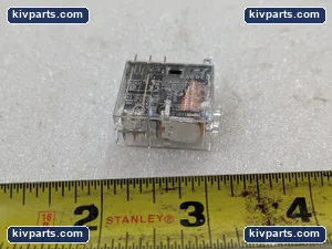 Allen-Bradley 700-HK32A1 Relay – actual item, photo 4 of 5