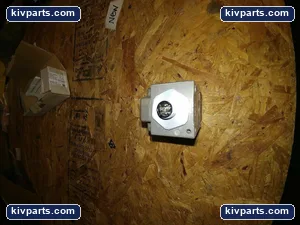 Euchner NZ1VZ-538E-M4C Mechanical Safety Switch – actual item, photo 5 of 6