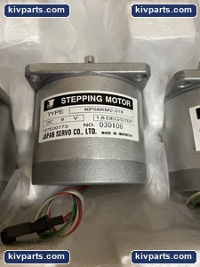 Japan Servo KP56KM2-018 Stepping Motor – actual item, photo 2 of 2