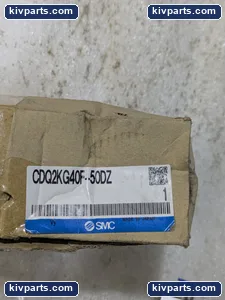 SMC CDQ2KG40F-50DZ Compact Air Cylinder – actual item, photo 2 of 8