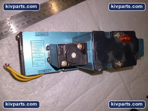 MAC 6213C-511-PM-111DA Solenoid Valve – actual item, photo 4 of 5