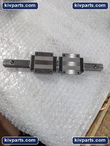 THK HSR15 2 Flanged Ball Carriage Blocks – actual item, photo 5 of 6