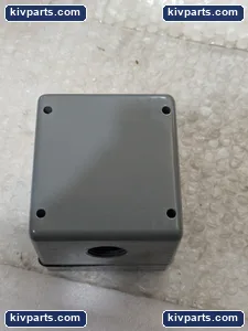 Square D 9001KY1 Single Hole Pushbutton Enclosure – actual item, photo 4 of 5