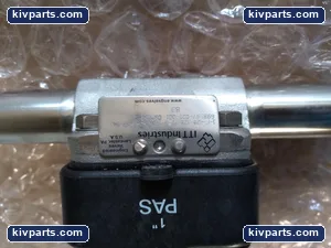 ITT 698597-021-001 Diaphragm Valve – actual item, photo 4 of 5