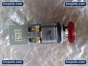 IDEC AVLD312611N-R Emergency Stop Button Switch – actual item, photo 3 of 5