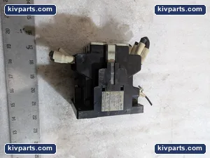 Fuji Electric 4NC2H0 SC-3N Magnetic Contactor – actual item, photo 5 of 10