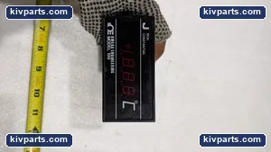 Omega Enginnering Model 199 – actual item, photo 2 of 7