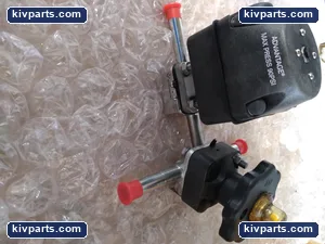 ITT 698597-014-005 Diaphragm Valve – actual item, photo 2 of 6