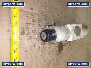 Bosch Rexroth R90024446S Hydraulic Cylinder – actual item, photo 4 of 7