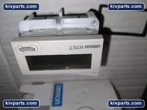Omron H7ET-N1 Digital Time Counter Hour Meter – actual item, photo 3 of 4