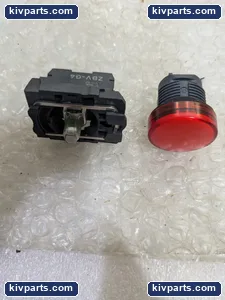 Schneider Electric XB5AVG4 Red Pilot Light – actual item, photo 4 of 8