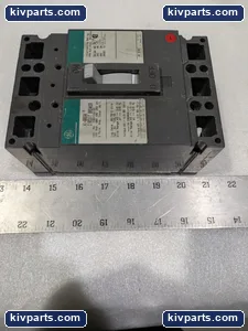 General Electric THED124100 Circuit Breaker – actual item, photo 3 of 8