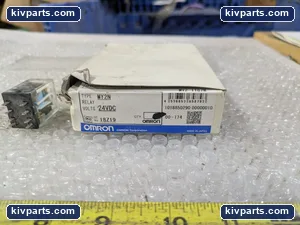 Omron MY2N Relay – actual item, photo 2 of 5