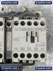 Mitsubishi S-T12 TH-T18 KP Overload Relay – actual item, photo 3 of 16