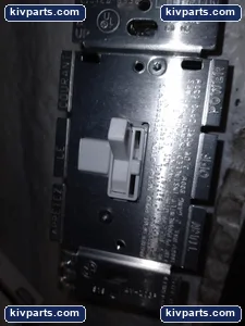 Hubbell RAY103Y Hubble Switch – actual item, photo 4 of 8