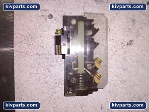 ITE F10NOL Interlock Contact Block – actual item, photo 2 of 4