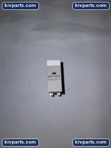 Omron G2R-2-S Relay – actual item, photo 3 of 5