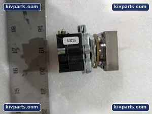 Eaton E30BJ Pushbutton Indicating Light – actual item, photo 3 of 6