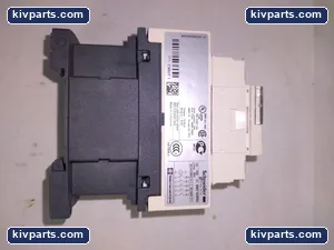 Schneider Electric CAD50G7 TeSys Control Relay – actual item, photo 2 of 7