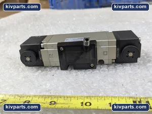 SMC NUSP4226-0009F Pneumatic Double Solenoid Valve – actual item, photo 4 of 6