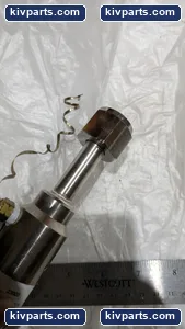 23003 Medical Oxygen Regulator – actual item, photo 4 of 8