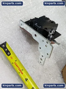 General Electric CR305X300C Auxiliary Contact – actual item, photo 4 of 5