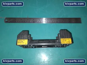 Bussmann H60030-2PR Fuse Block Holder – actual item, photo 2 of 5