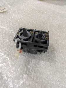 Telemecanique XES-D1181 Schneider Double Contact Block