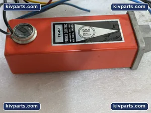 Farmer Electric TR-1LR Control Module Industrial Panel – actual item, photo 5 of 7