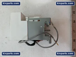 2C12790G06 Shunt Trip – actual item, photo 3 of 7