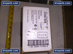 Cooper 2134A-BOX Receptacle – actual item, photo 4 of 5