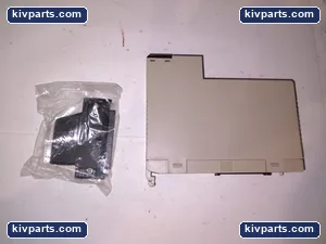 Omron C200H-OD21B Output Unit – actual item, photo 3 of 4