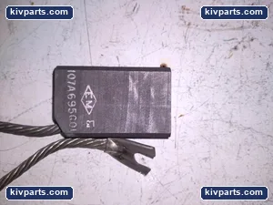 107A695001 Motor – actual item, photo 2 of 3