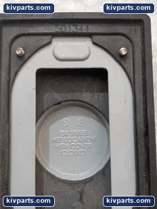 Appleton FSKWGF1 GFCI Cover – actual item, photo 3 of 5