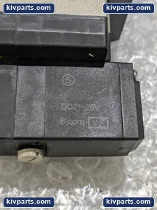 SMC VFR4101-5FZB 5 Port Pilot Solenoid Valve – actual item, photo 4 of 7