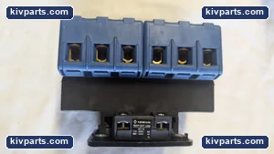 Kraus Naimer KG64B Panel Mount Disconnect Switch – actual item, photo 8 of 9