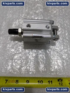 SMC CDQ2D40-25DMZ-M9NMAP Compact Pneumatic Cylinder – actual item, photo 2 of 5