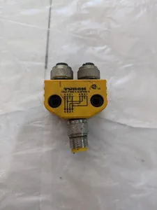 Turck VB2-FSM 4.4/2 FKM 4321 Sensor Connector