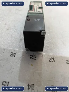 Numatics 062BA415M012B Pneumatic Solenoid Valve – actual item, photo 11 of 13