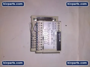 Schneider Electric ABE7-CPA21 Analog Sub-Base 4 Channel PLC – actual item, photo 3 of 9