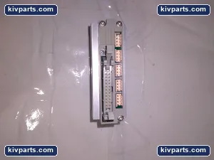 SMC SS5Y3-42P-05-N3T Series 5 Station Pneumatic Valve – actual item, photo 2 of 4