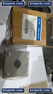 Cutler-Hammer 10250TN33 Pushbutton – actual item, photo 2 of 3