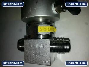 Fujikin KM9DP000 Pneumatic Valve – actual item, photo 5 of 6
