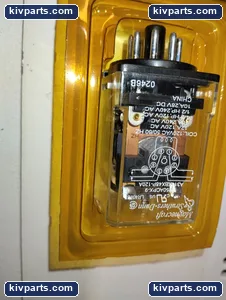 W250 Megnecraft ACPX-9 Relay – actual item, photo 2 of 4